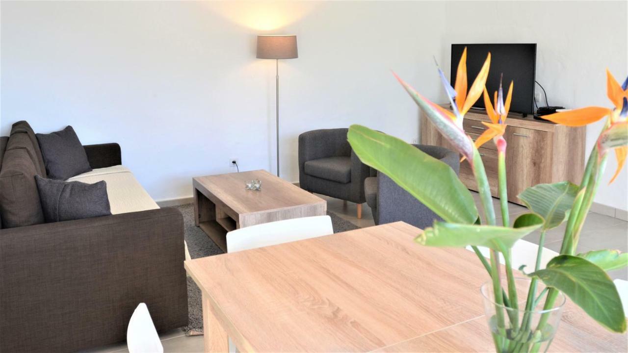 Casa La Palmera - House Close To The