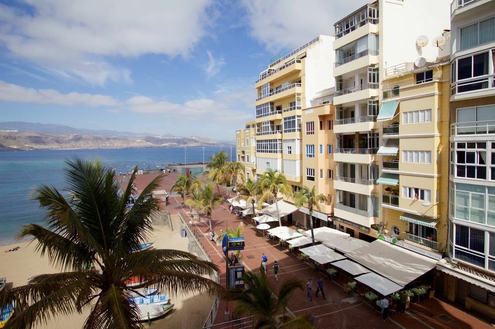 Apartment En Primera Linea Playa De Canteras Vista Al Mar