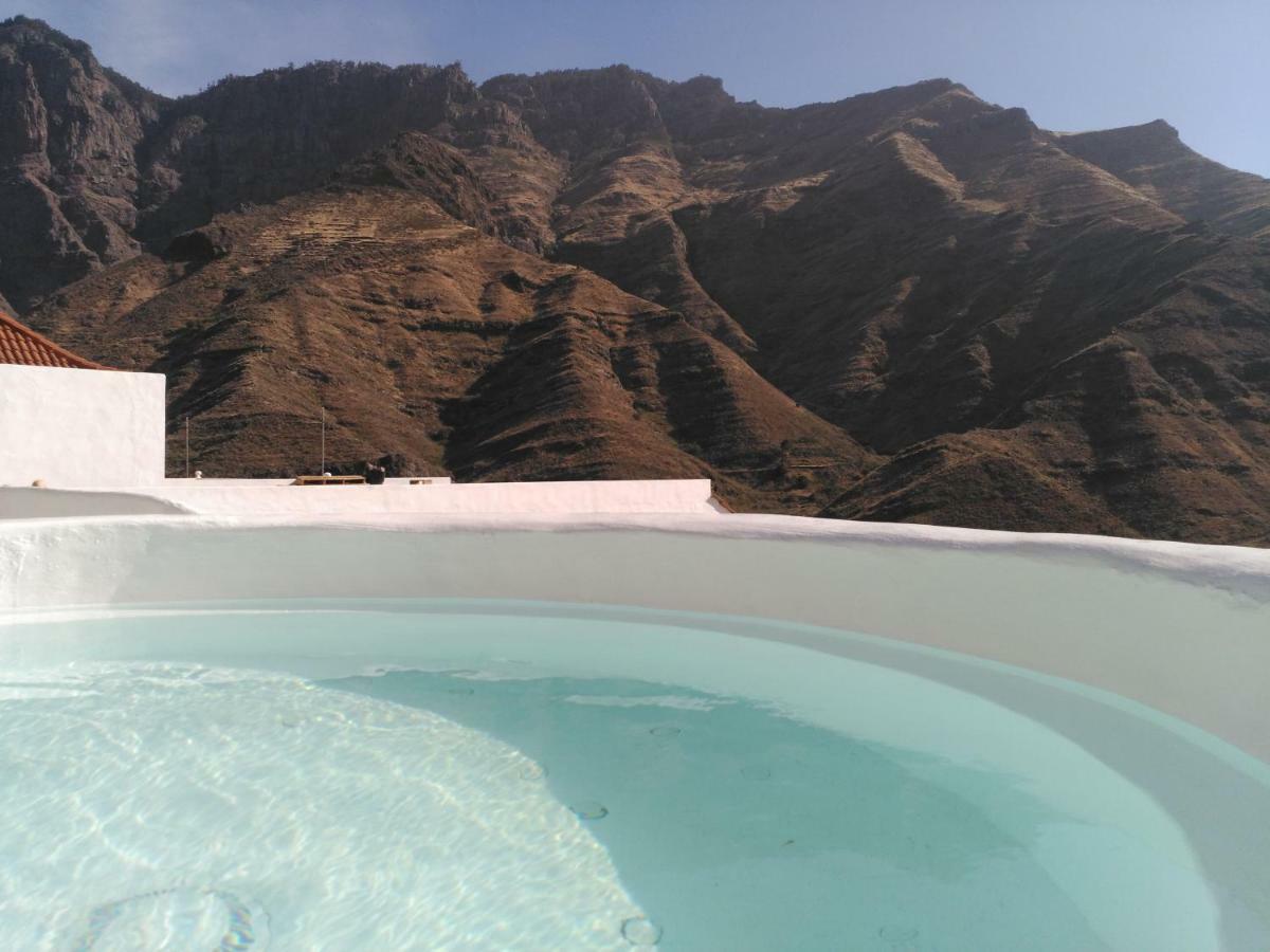 Vilna House With Private Pool, Jacuzzi And Garden -optional Pool And Jacuzzi Heating