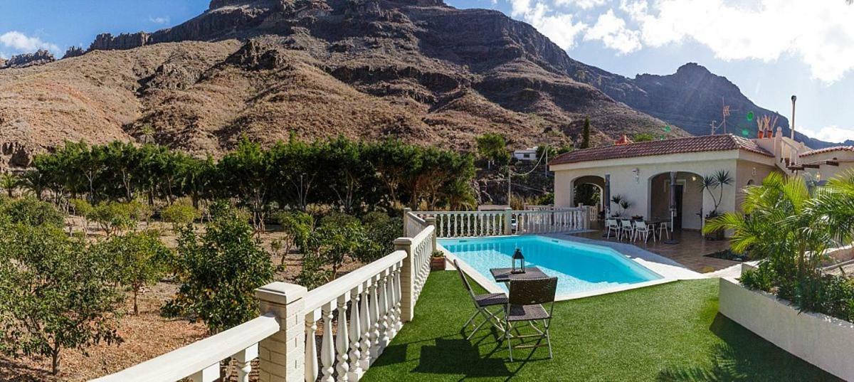 Time To Experience * Salobre (Gran Canaria)