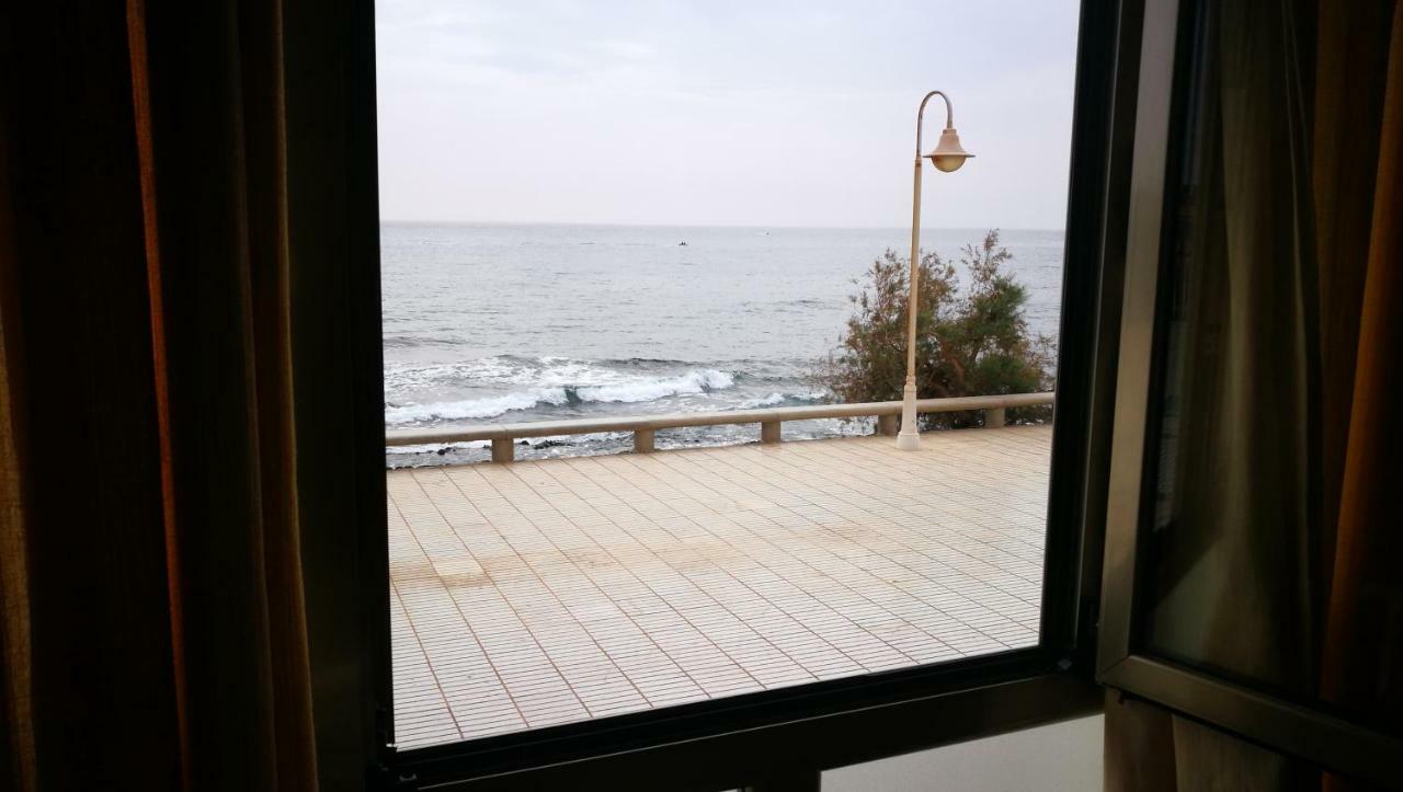 Apartment La Roca Marina Arinaga