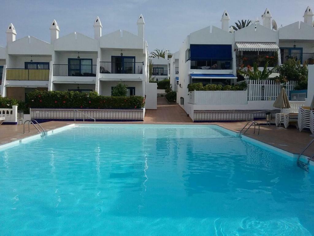 Pool View Yard Сasa de vacaciones *