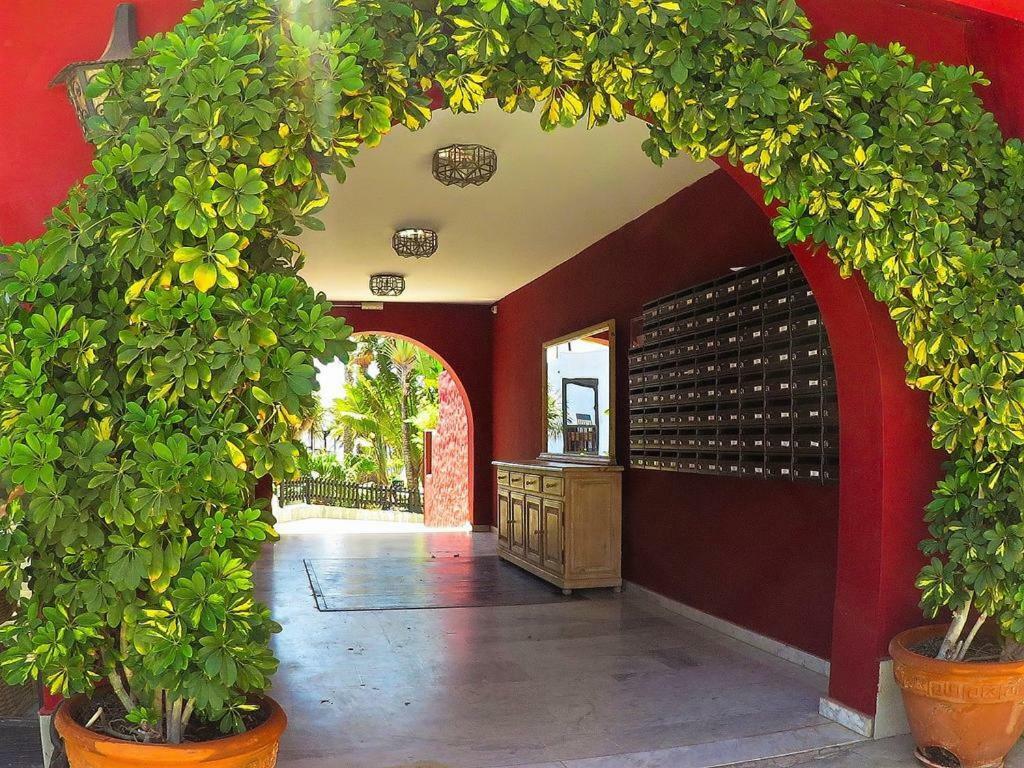 Holiday home Lidia & Paco Two Bedrooms Beachfront