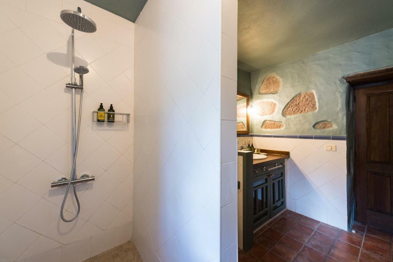 Bohemian Hideaway - 2 Unique With Shared Pool Casa rural *