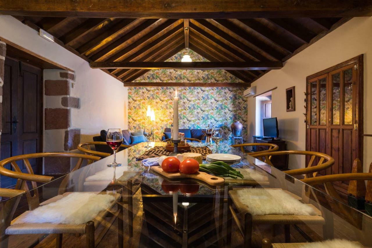 Bohemian Hideaway - 2 Unique With Shared Pool