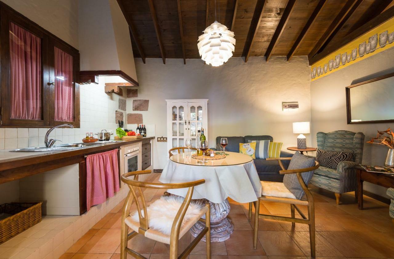 Casa rural Bohemian Hideaway - 2 Unique With Shared Pool Santa Lucía