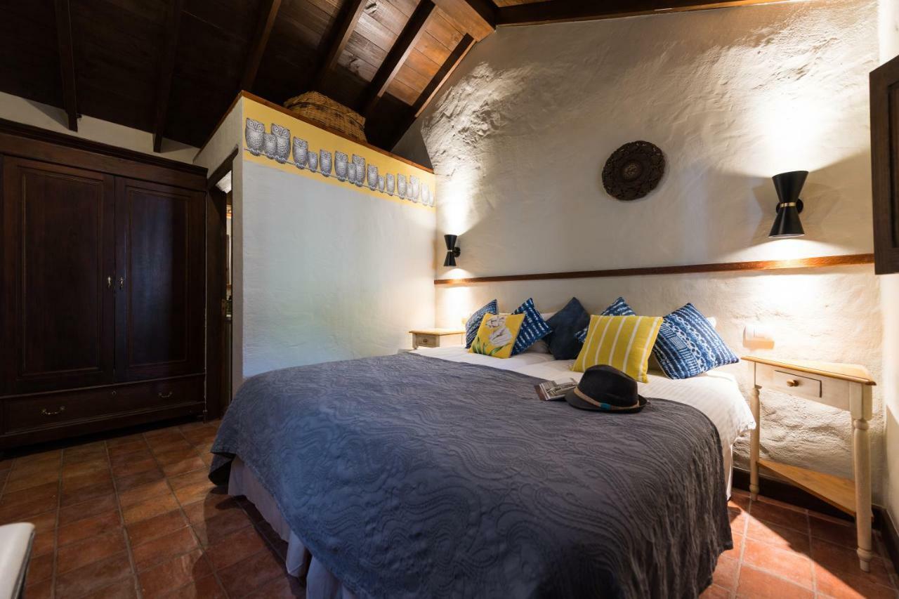Bohemian Hideaway - 2 Unique With Shared Pool * Santa Lucía