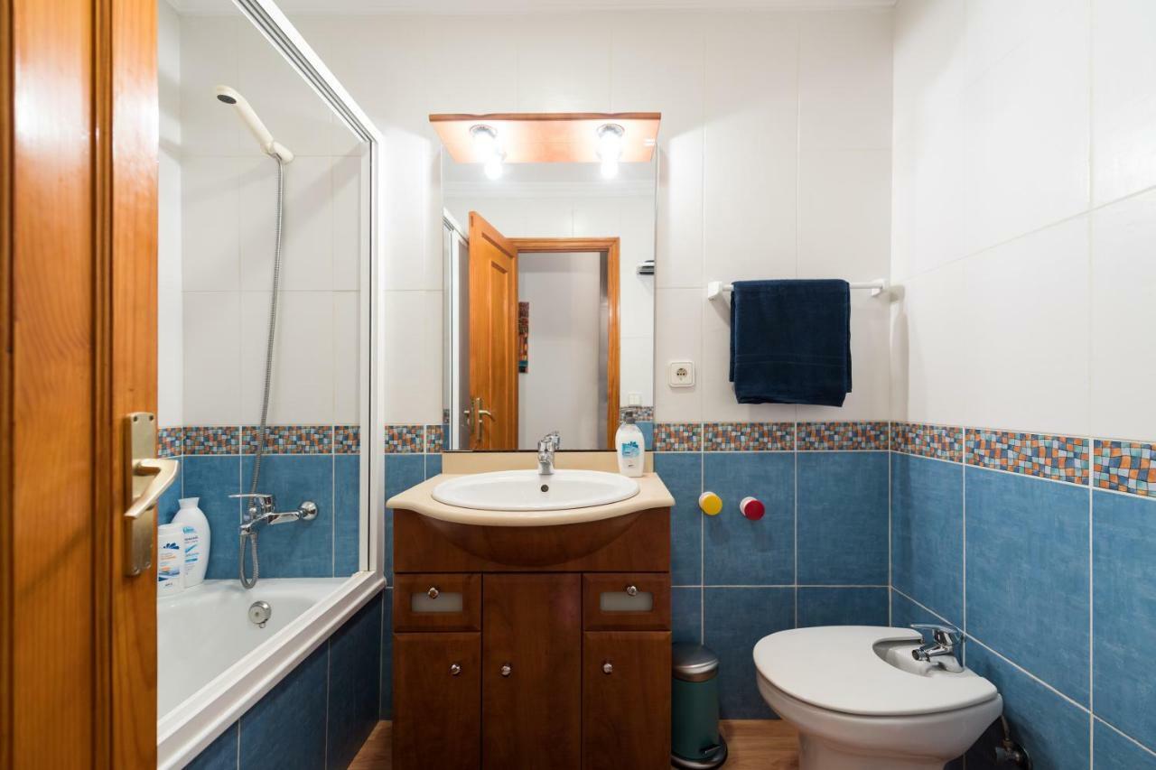 Vivienda Miguel Rosas Apartment *