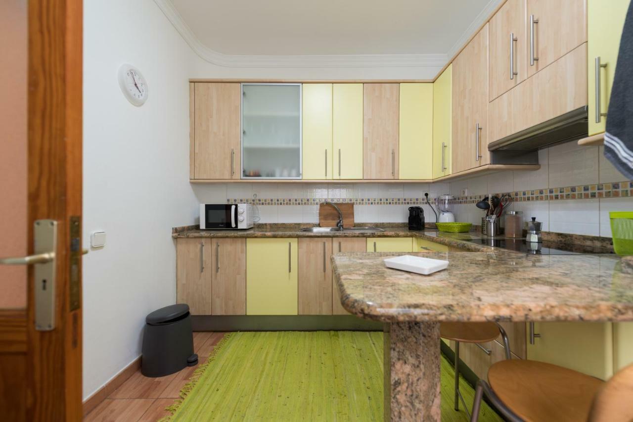 Vivienda Miguel Rosas Apartment