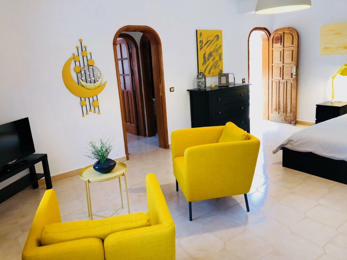 Guest house La Casa Blanca Maspalomas - - Adults Only