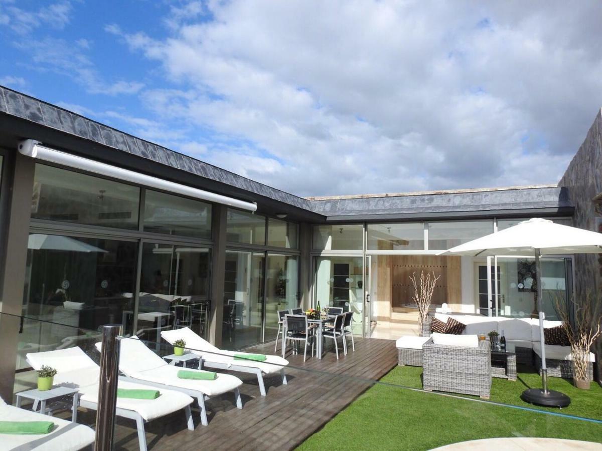 Opal De Luxe Villa *