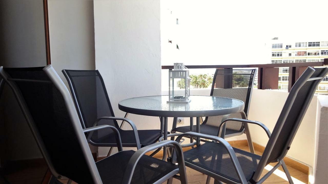 Ohmyhost360 - Sunny Holidays Apartment