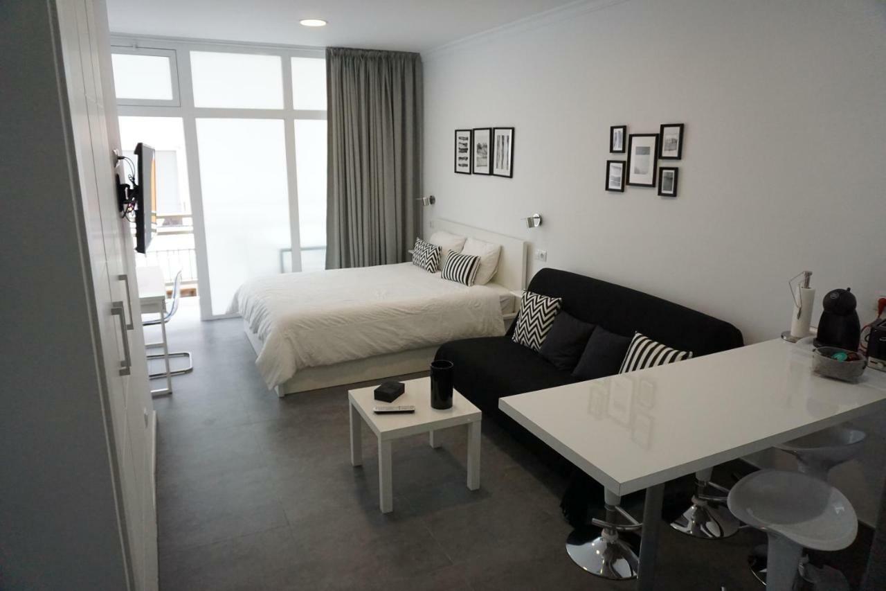 Apartment Black & White Canteras Las Palmas de Gran Canaria
