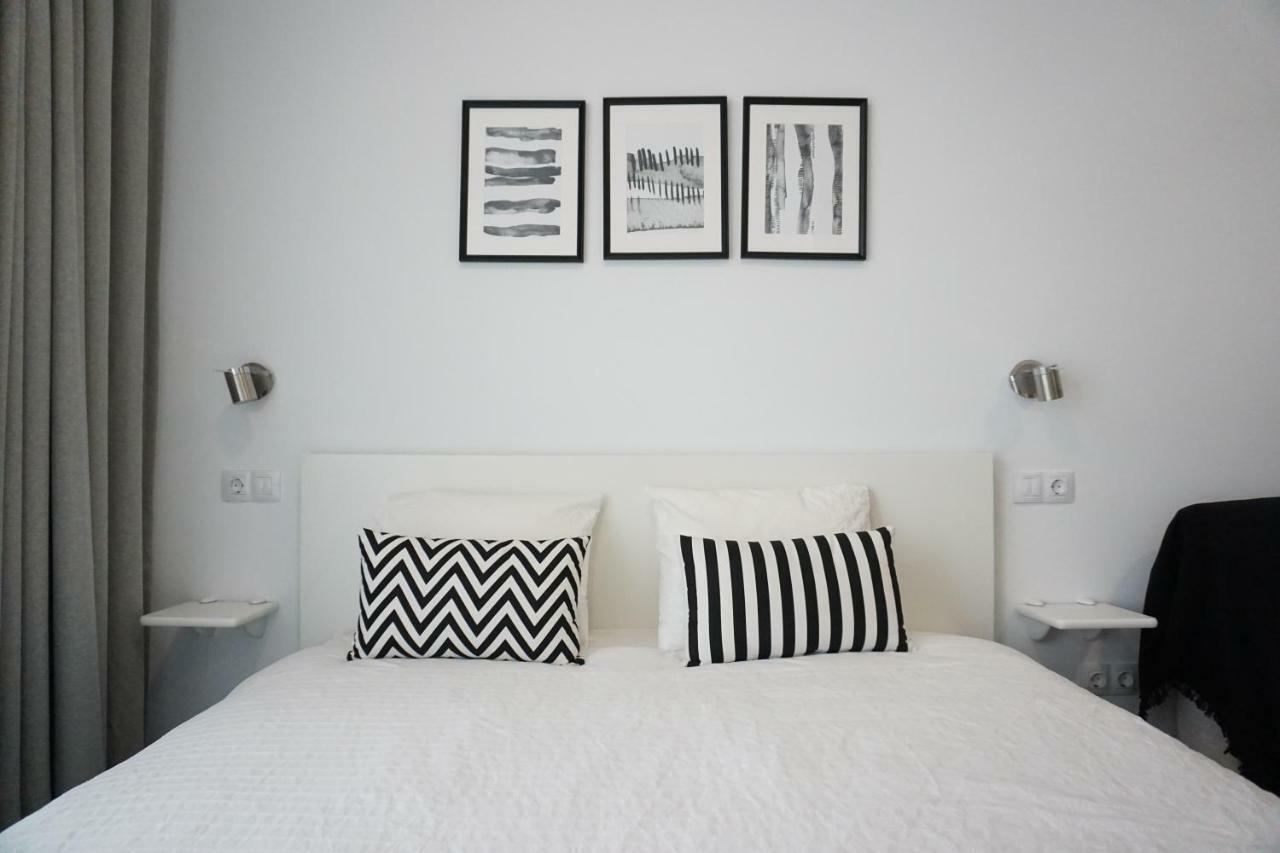 Black & White Canteras Apartment