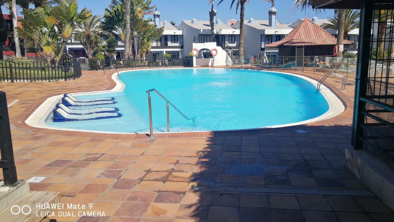 Sun Club Top Bungalow Jardin Сasa de vacaciones *