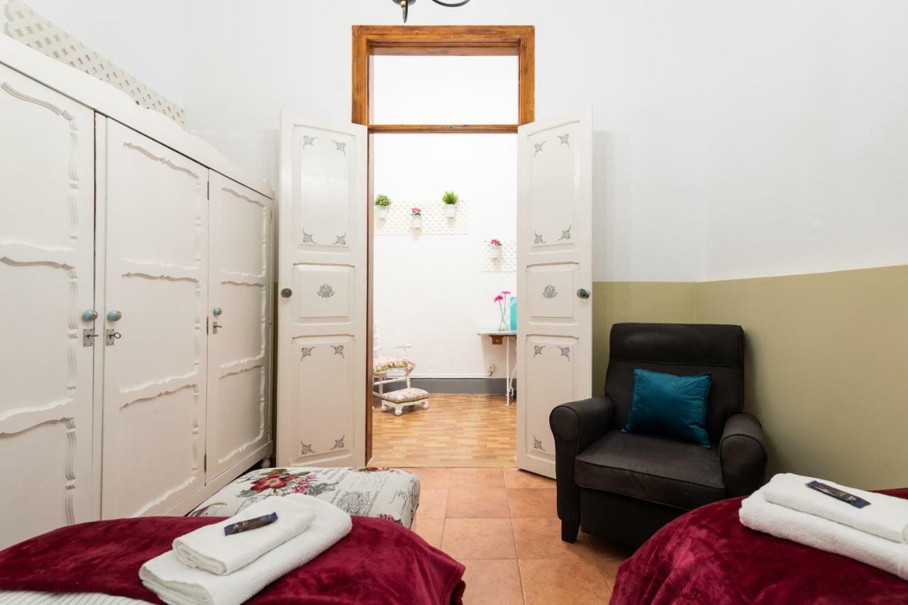 Urban Vintage-styled - Wifi