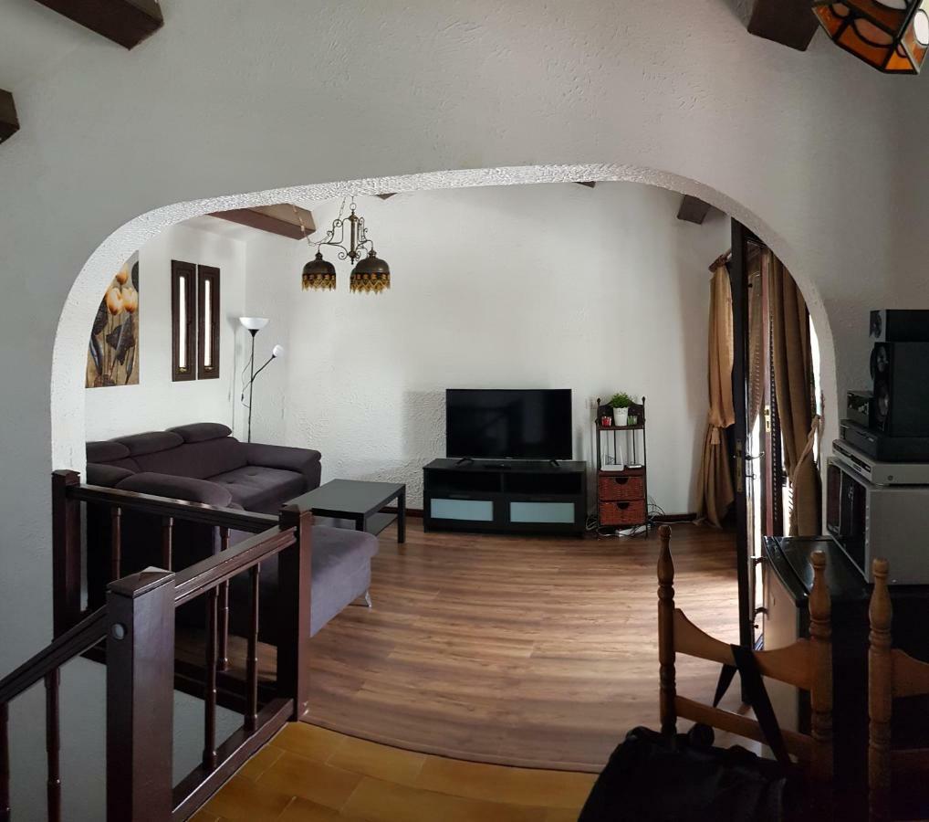 Lovely 2 Bedroom House With Private Garden Villa Mogán