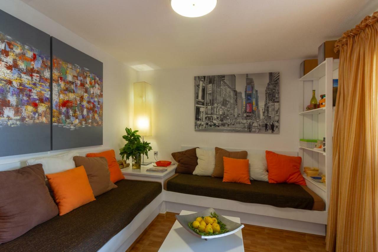 Martina Bungalow With Garden, Bbq, And Pools * San Bartolomé