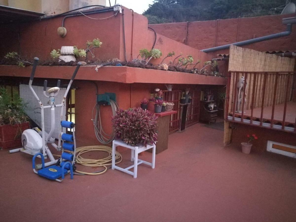 Alloggio in famiglia Residencia Conejos - Bike & Motorbike Las Palmas de Gran Canaria