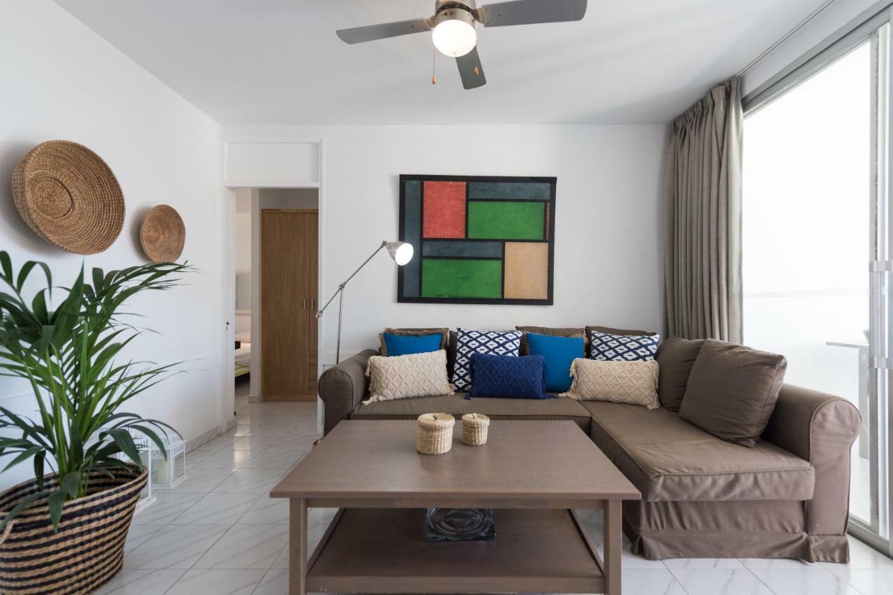 Apartamento First Line San Agustín