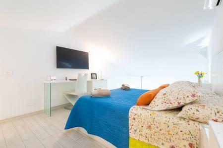 Lidia & Paco Two Bedrooms Beachfront * Playa Del Aguila (Las Palmas)