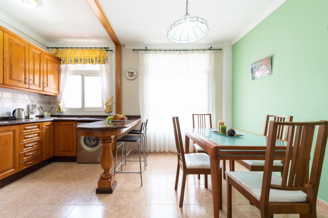 Casa vacanze Spacious 3br 5 Min Walk To Las Canteras - Parking *