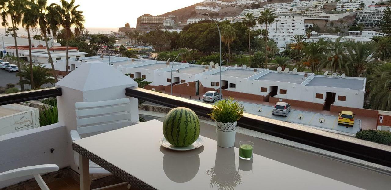 Lovely 2 Bedroom House With Private Garden Villa