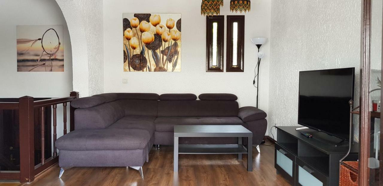 Villa Lovely 2 Bedroom House With Private Garden Mogán