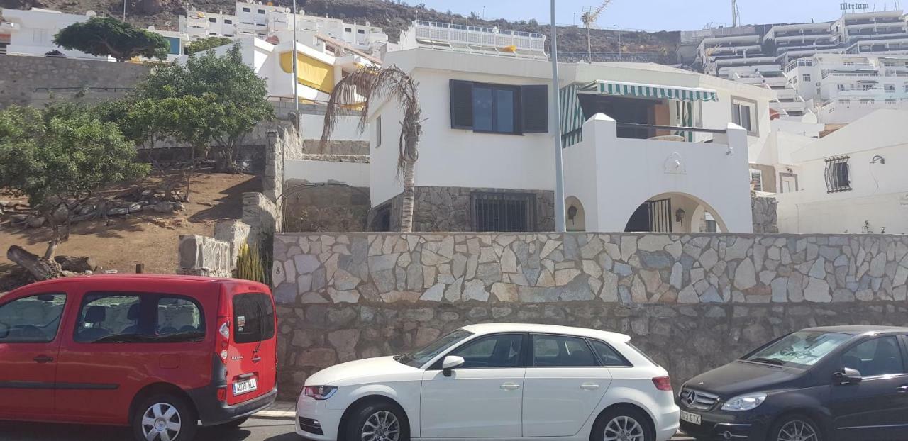 Villa Lovely 2 Bedroom House With Private Garden