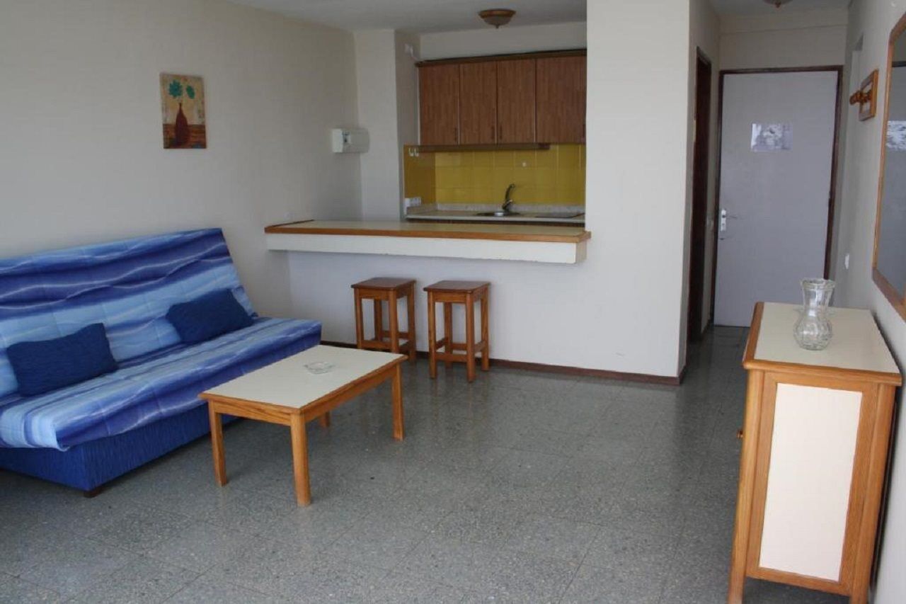 Aparthotel Roca Verde - Playa Del Ingles 2*