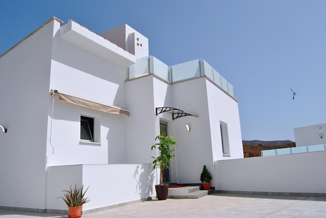 Big Tauro With Private Heated Saltwater Pool & Jacuzzi & Bbq & Game & Arcade Games Villa
