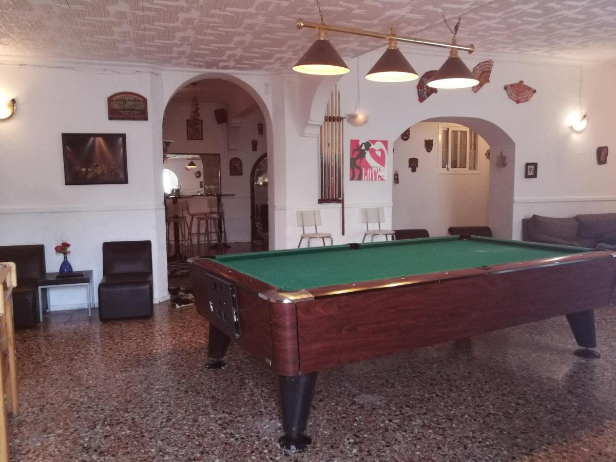 Alloggio in famiglia Residencia Conejos - Bike & Motorbike