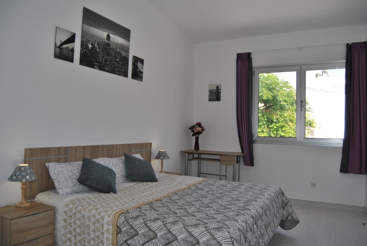 Big Tauro With Private Heated Saltwater Pool & Jacuzzi & Bbq & Game & Arcade Games Villa