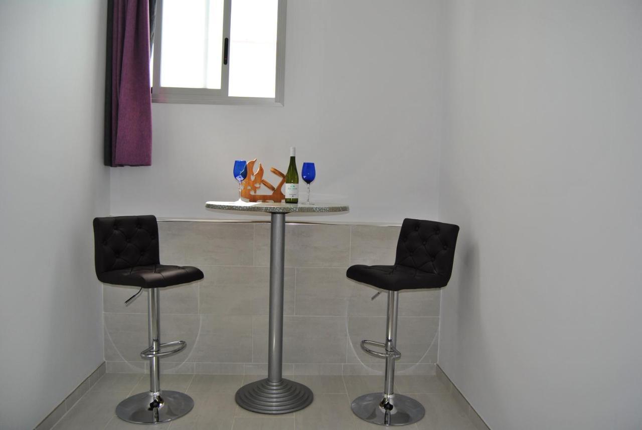 Big Tauro With Private Heated Saltwater Pool & Jacuzzi & Bbq & Game & Arcade Games Villa *