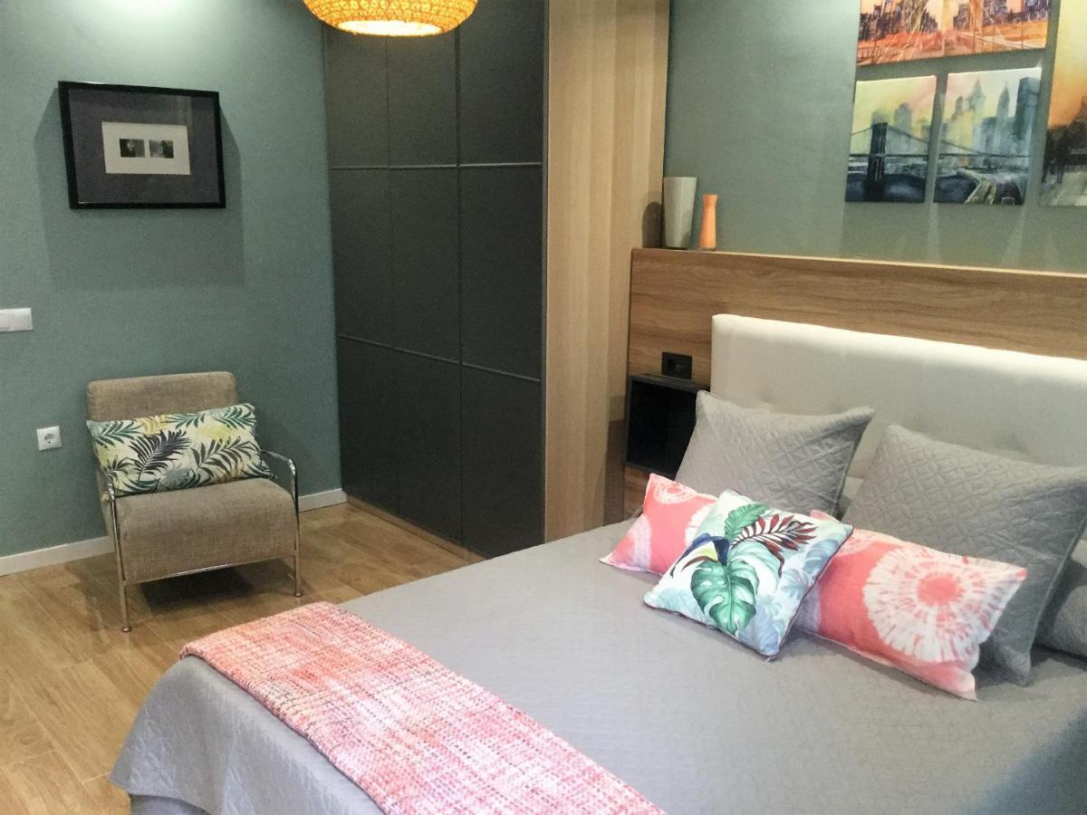 La Naval Cosy 1