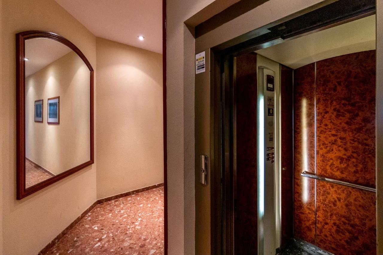 Flatguest Cicer - 3bdr + Balcony + *