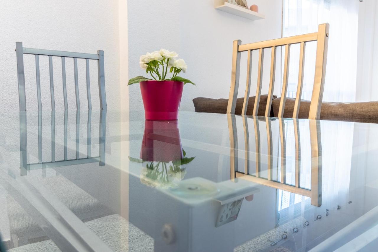 Flatguest Cicer - 3bdr + Balcony + Las Palmas de Gran Canaria