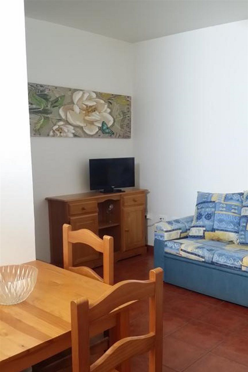 Hotel Cascajos 3*