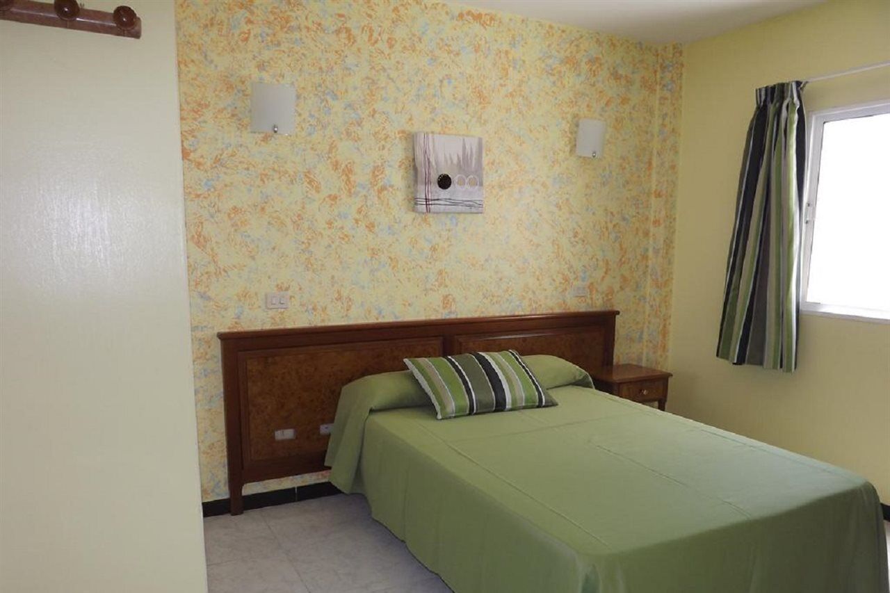 Hotel Cascajos 3*