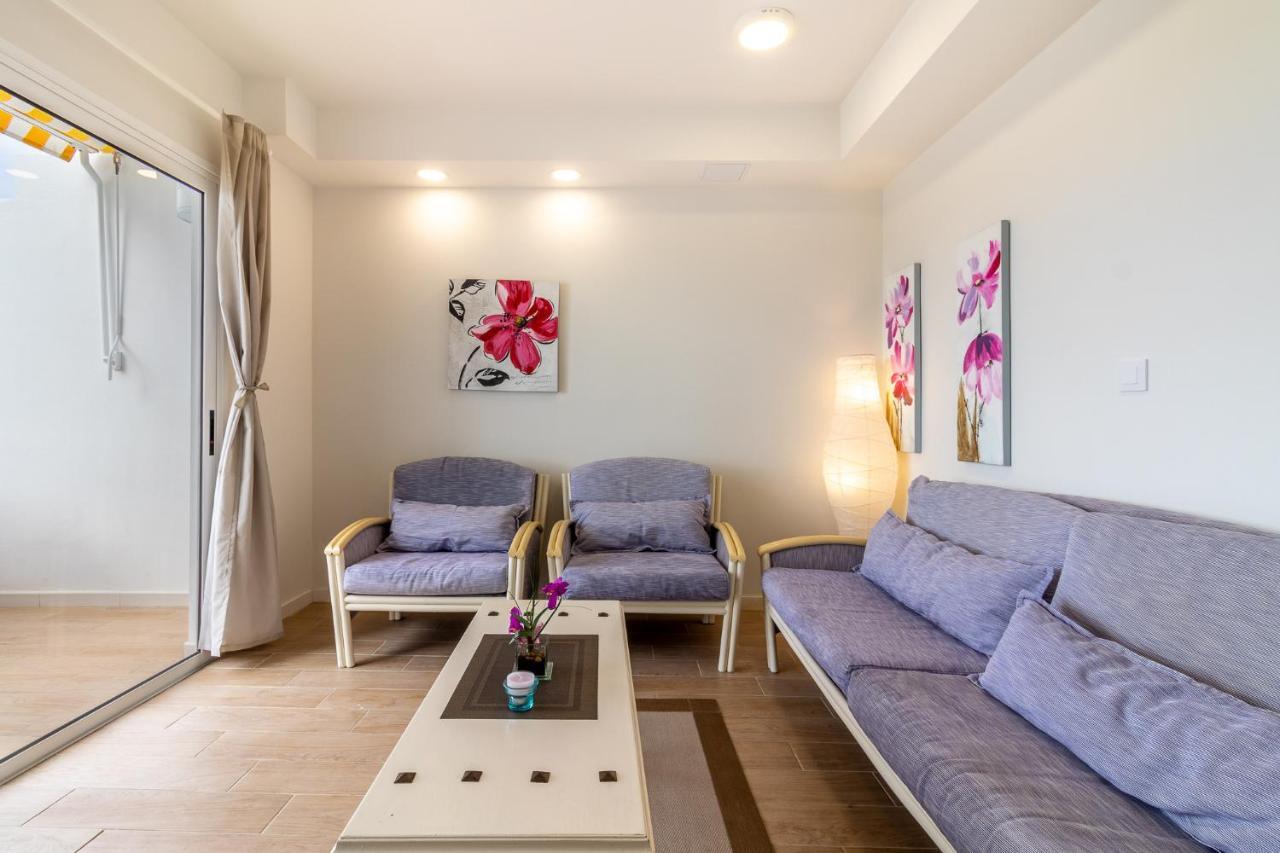 Apartment Flatguest Danubio + Sea View + Pool +