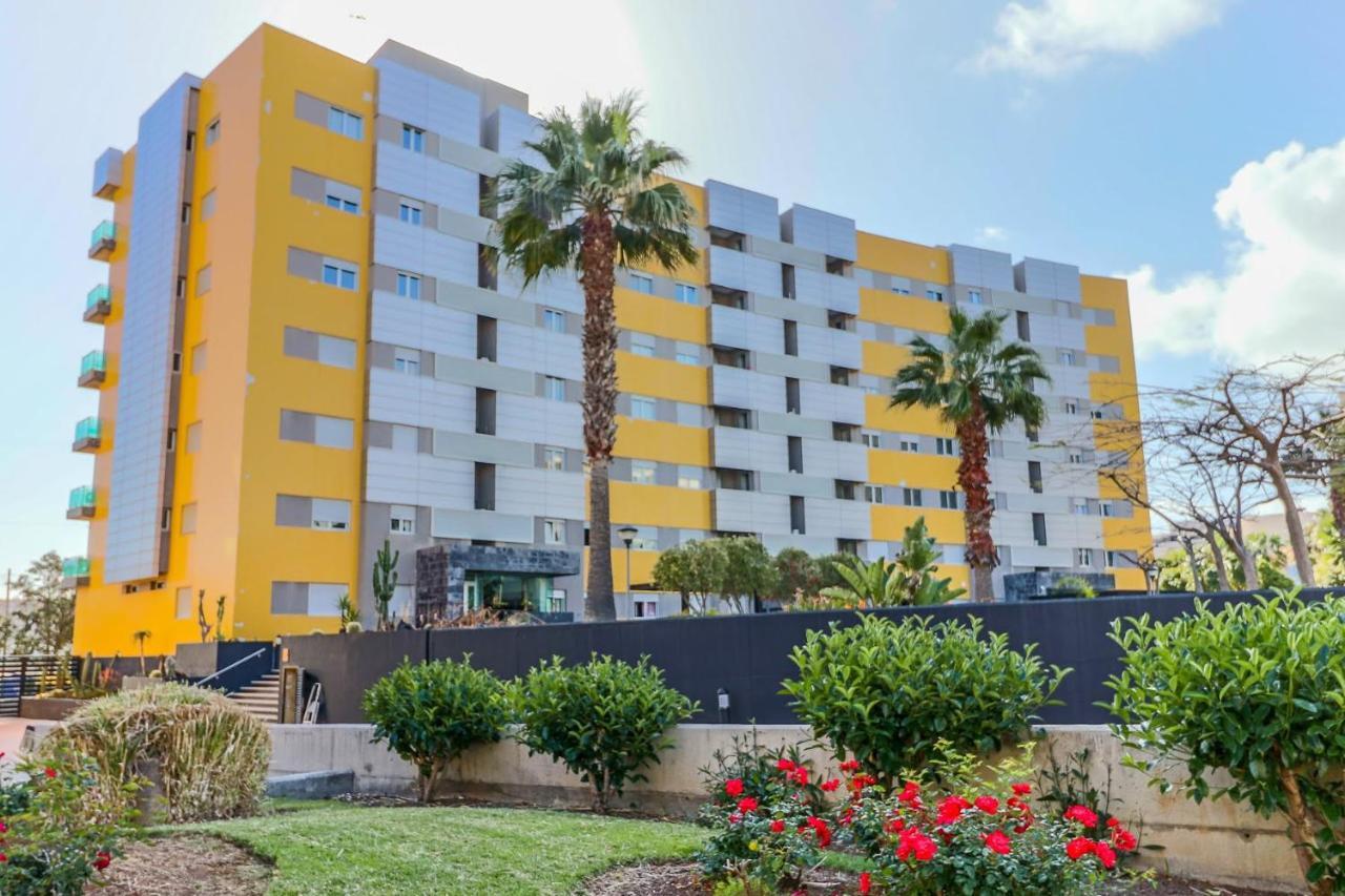 Apartamento Flatguest Ramblas Golf 6c - Parking + Pool + Gym *