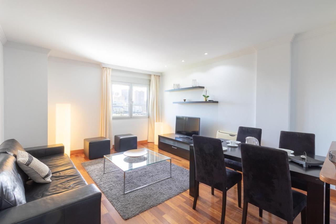 Apartamento Flatguest Ramblas Golf 6c - Parking + Pool + Gym *