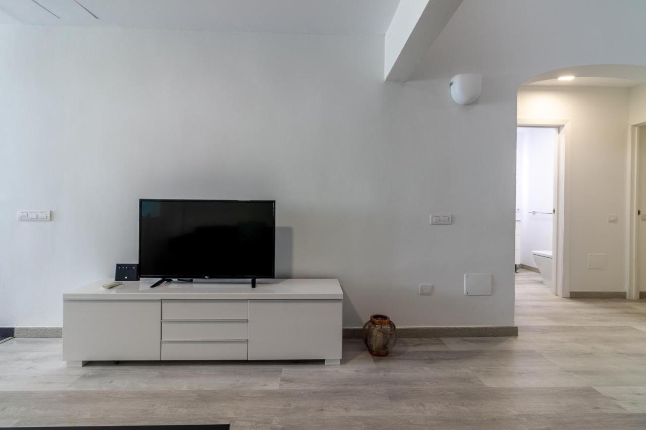 Flatguest Einstein + Pool + Bbq + 2 Bdr * San Bartolomé
