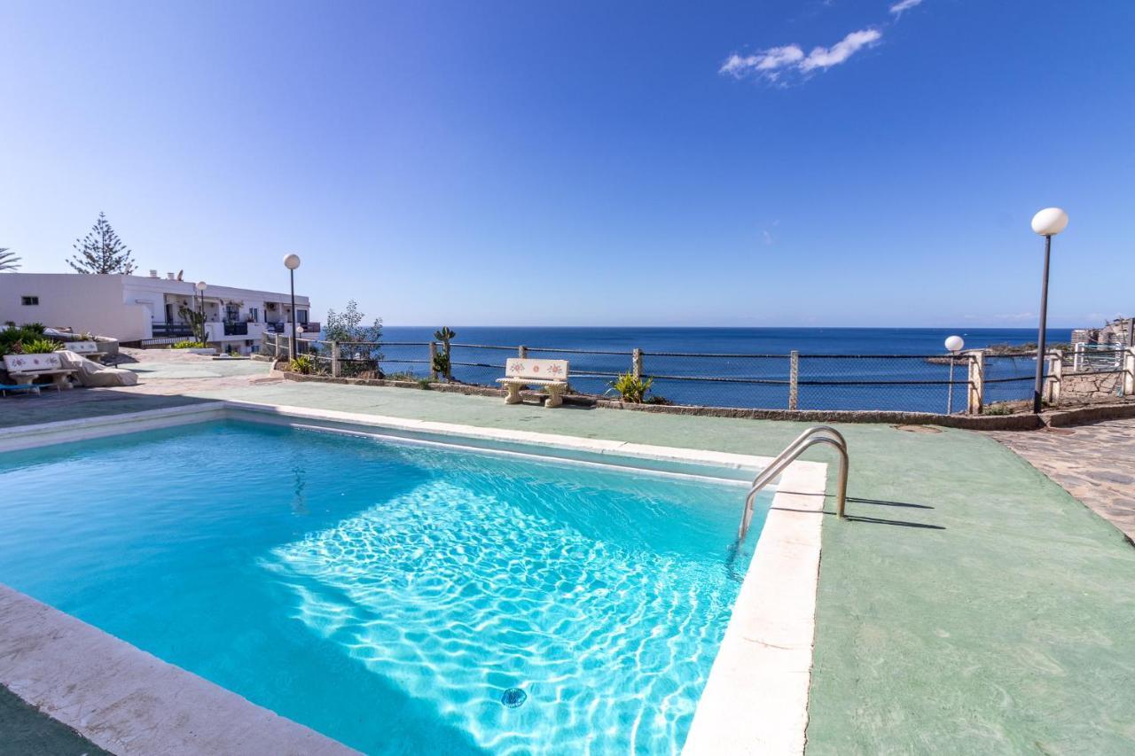 Appartamento Flatguest Danubio + Sea View + Pool + *