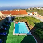 Villa De Pino