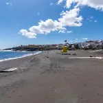 Home2Book Bright House Facing The Ocean Taliarte