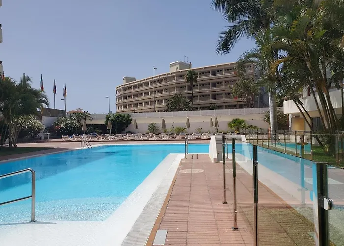 Las Camelias Apartments - Exclusive Apartment