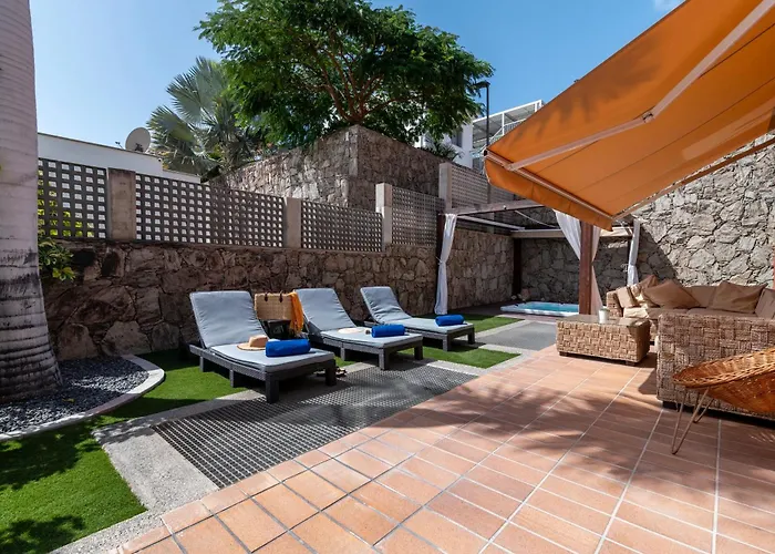 Serenity Villa Tauro