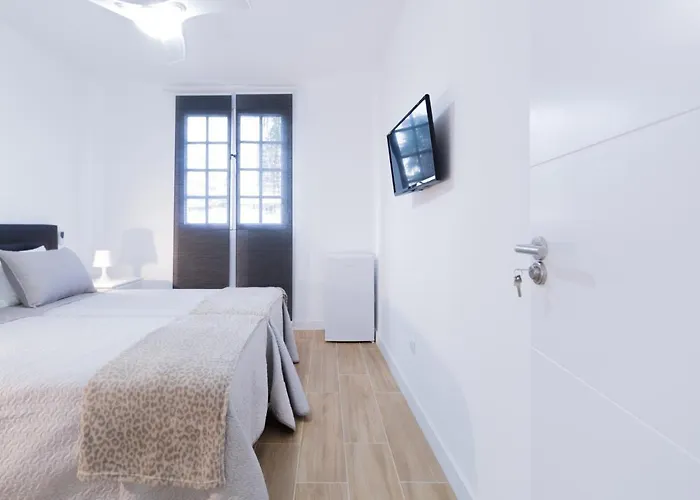 Smart Apartment To Share In The City