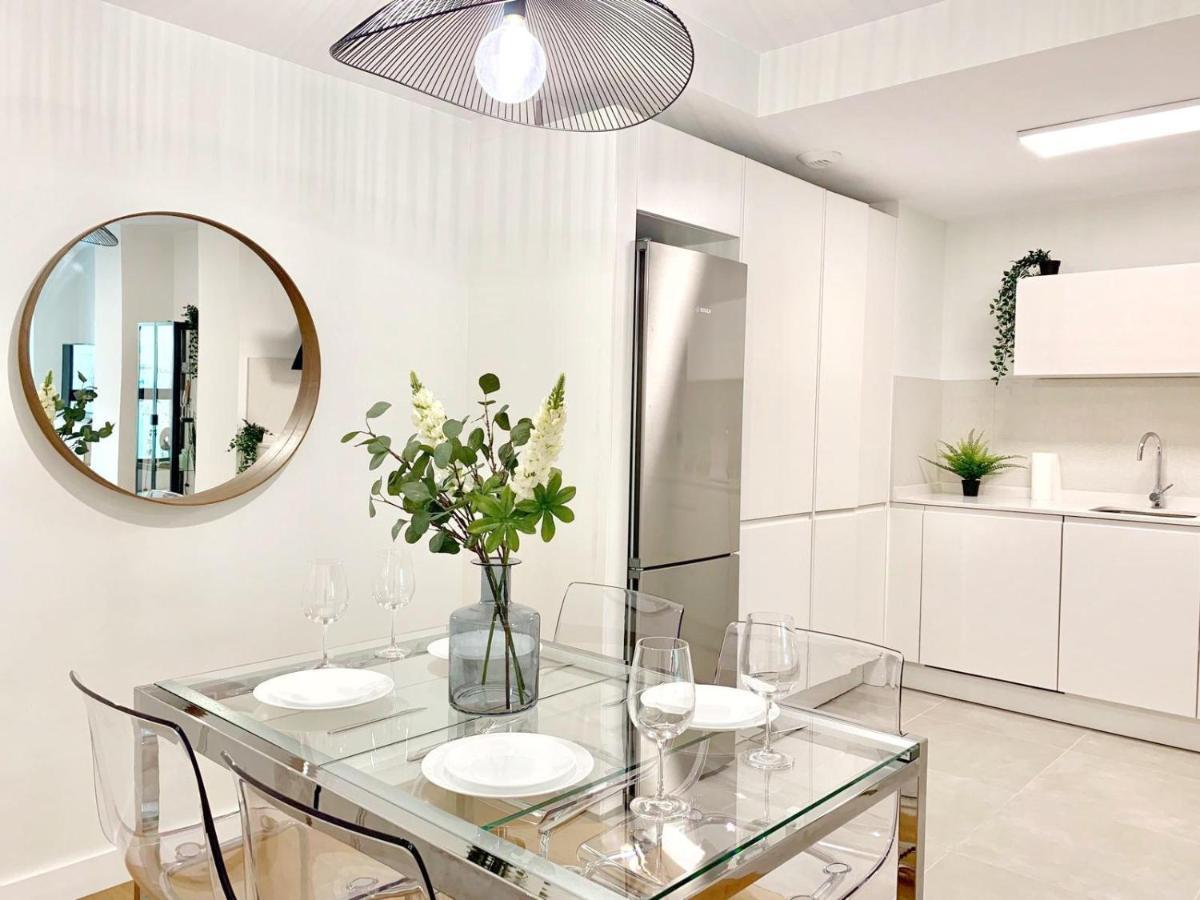 Deluxe Flat W Garage By Wave Сasa de vacaciones *